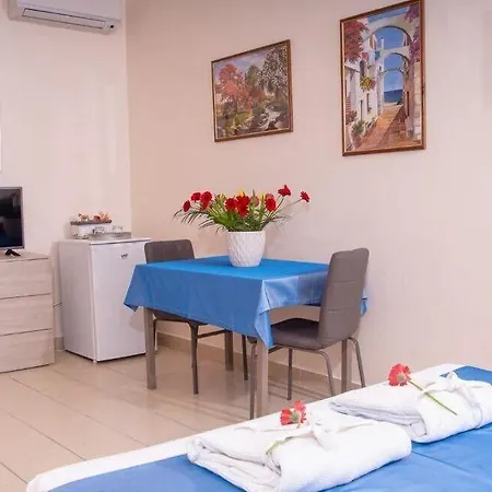 Bed & Breakfast Turistico Port View 4*